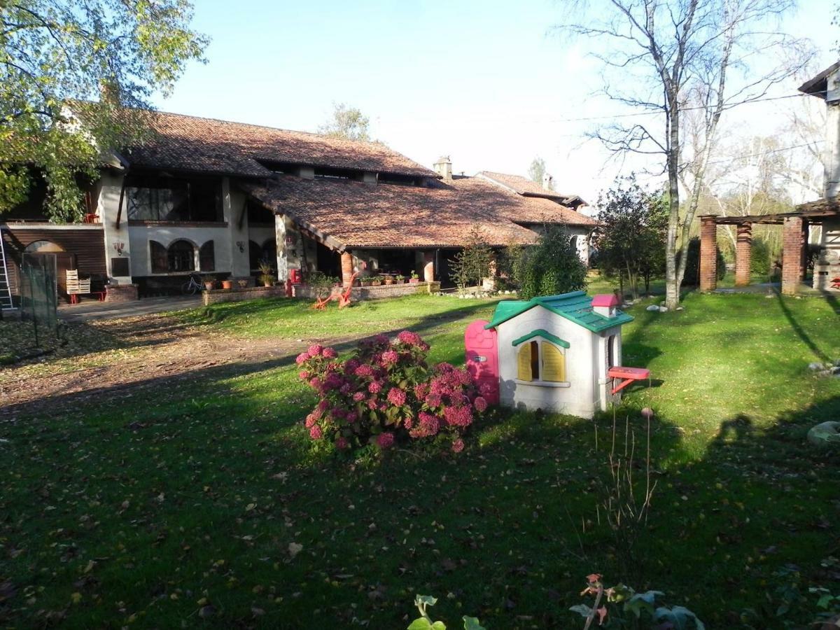 Agriturismo Cascina Poscallone Abbiategrasso Zewnętrze zdjęcie