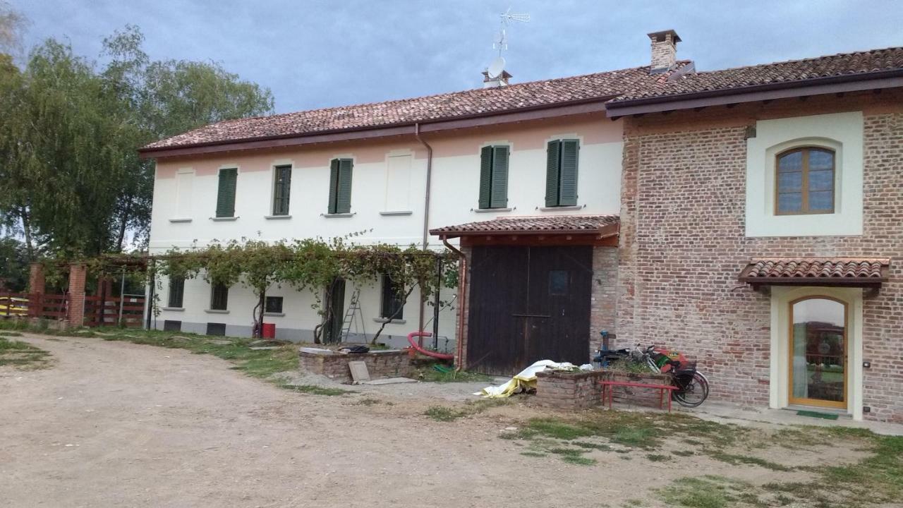 Agriturismo Cascina Poscallone Abbiategrasso Zewnętrze zdjęcie